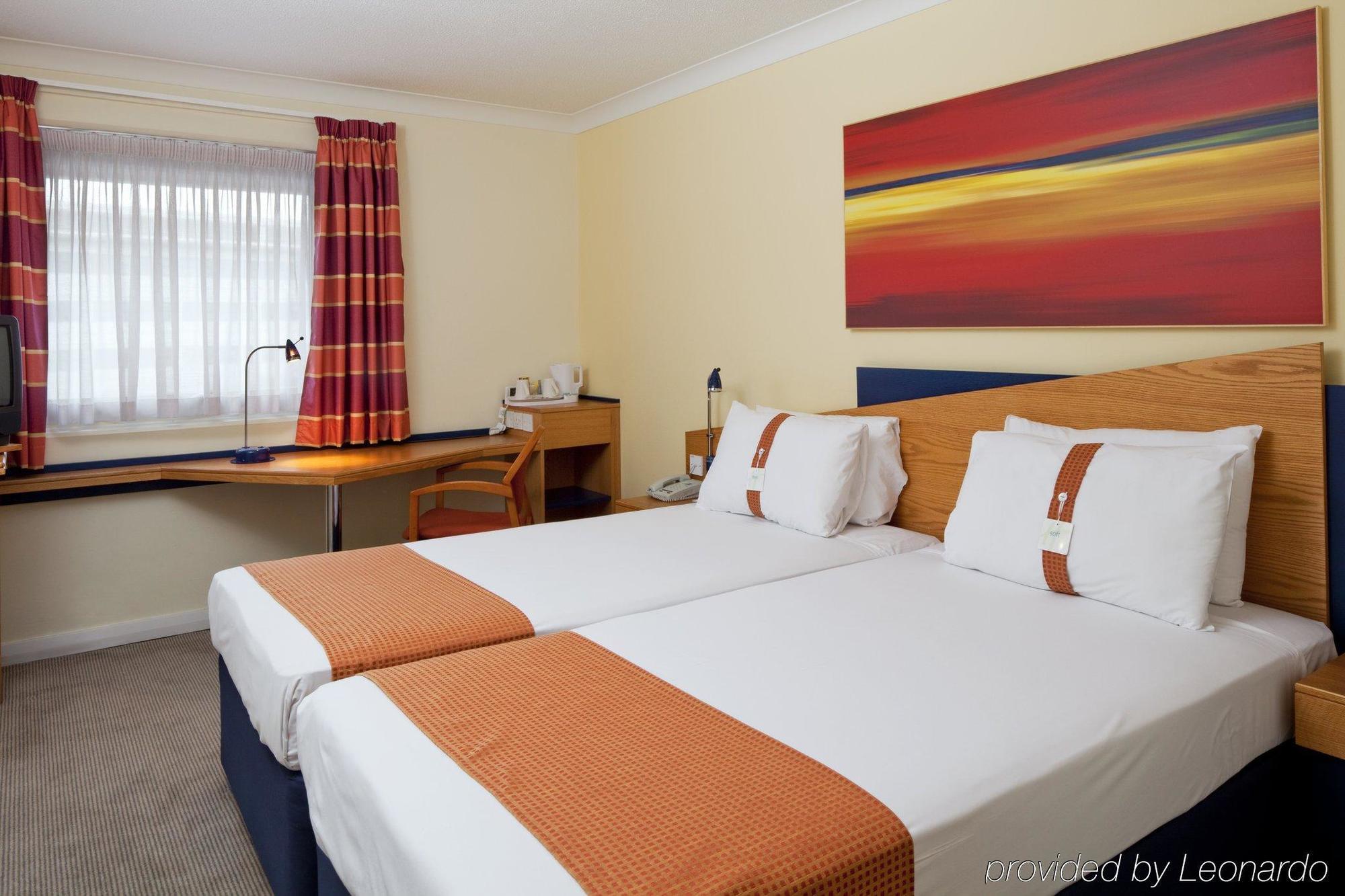 Holiday Inn Express Birmingham Oldbury By Ihg Pokój zdjęcie